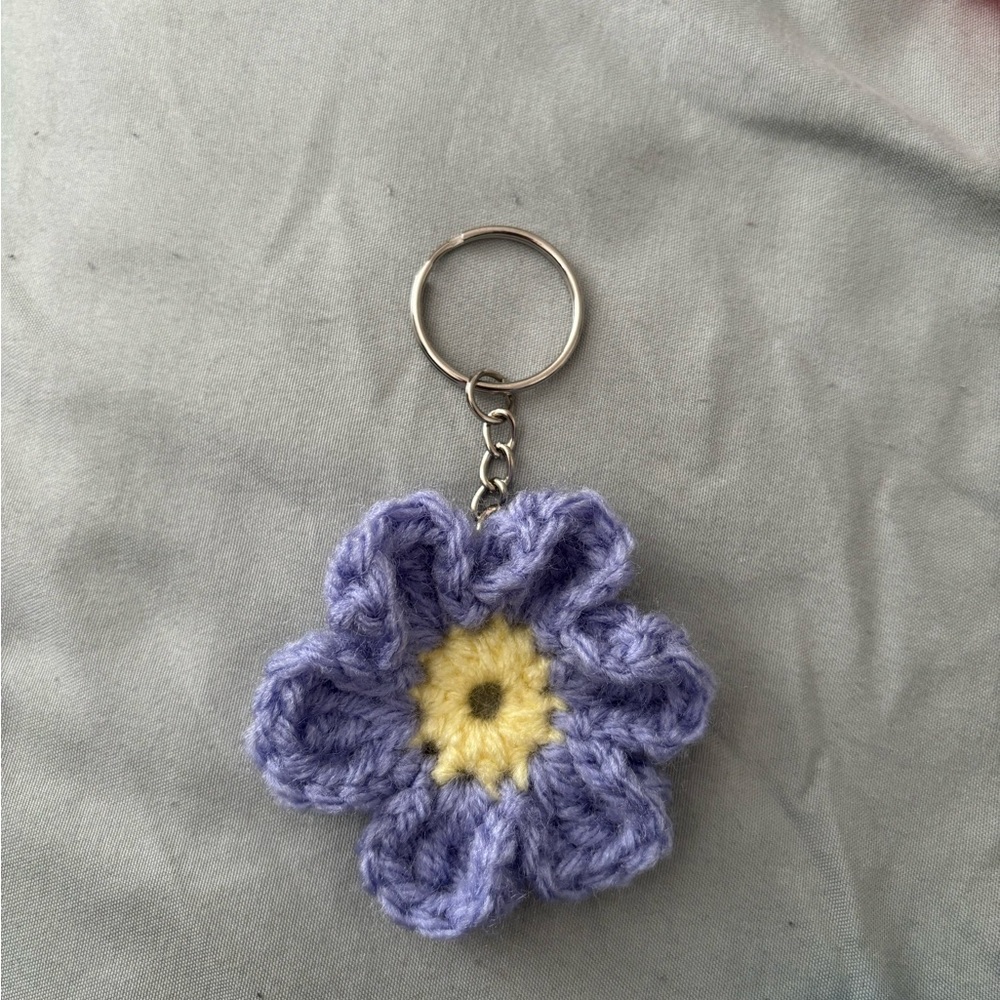 Crochet flower 🌸 keychain